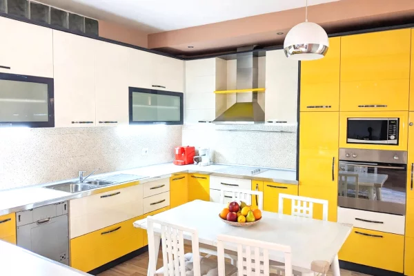 Shtepi me qera Apartament ne Tirane, 1+1, Mobilimi E mobiluar, Pagesa 60,000  Leke.