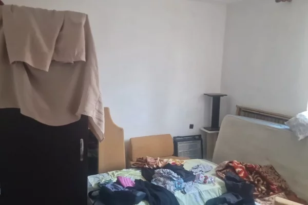 Shtepi me qera Apartament ne Tirane, 2+1, Mobilimi E mobiluar, Pagesa 30,000  Leke.