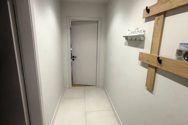 Shtepi me qera Apartament ne Tirane, 1+1, Mobilimi E mobiluar, Pagesa 70,000  Leke.