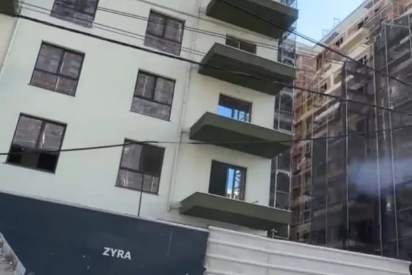 Shtepi ne shitje 1+1 ne Tirane - 12,500,000 Leke