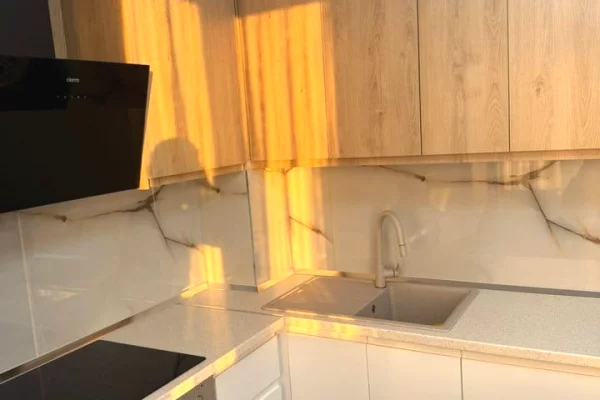 Shtepi me qera Apartament ne Tirane, 1+1, Mobilimi E mobiluar, Pagesa 60,000  Leke.