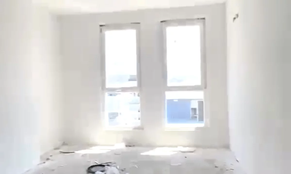 Shtepi ne shitje Apartament ne Tirane, 2+1, Mobilimi Bosh, pa mobiluar, Pagesa 140,500  Euro.