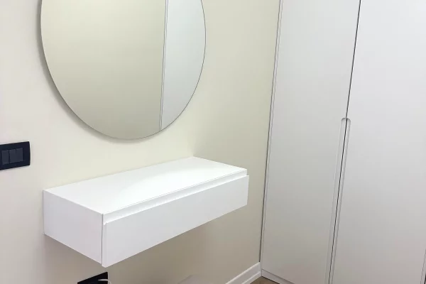 Shtepi ne shitje Apartament ne Tirane, 1+1, Mobilimi E mobiluar, Pagesa 165,000  Euro.