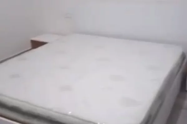 Shtepi me qera Apartament ne Tirane, 2+1, Mobilimi E mobiluar, Pagesa 400  Euro.