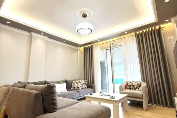  KOPSHTI ZOOLOGJIK  Shesim super super apartament!   3+1+2 tualete.