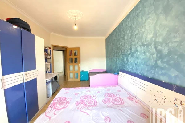 Shtepi me qera Apartament ne Tirane, 2+1, Mobilimi E mobiluar, Pagesa 50,000  Leke.