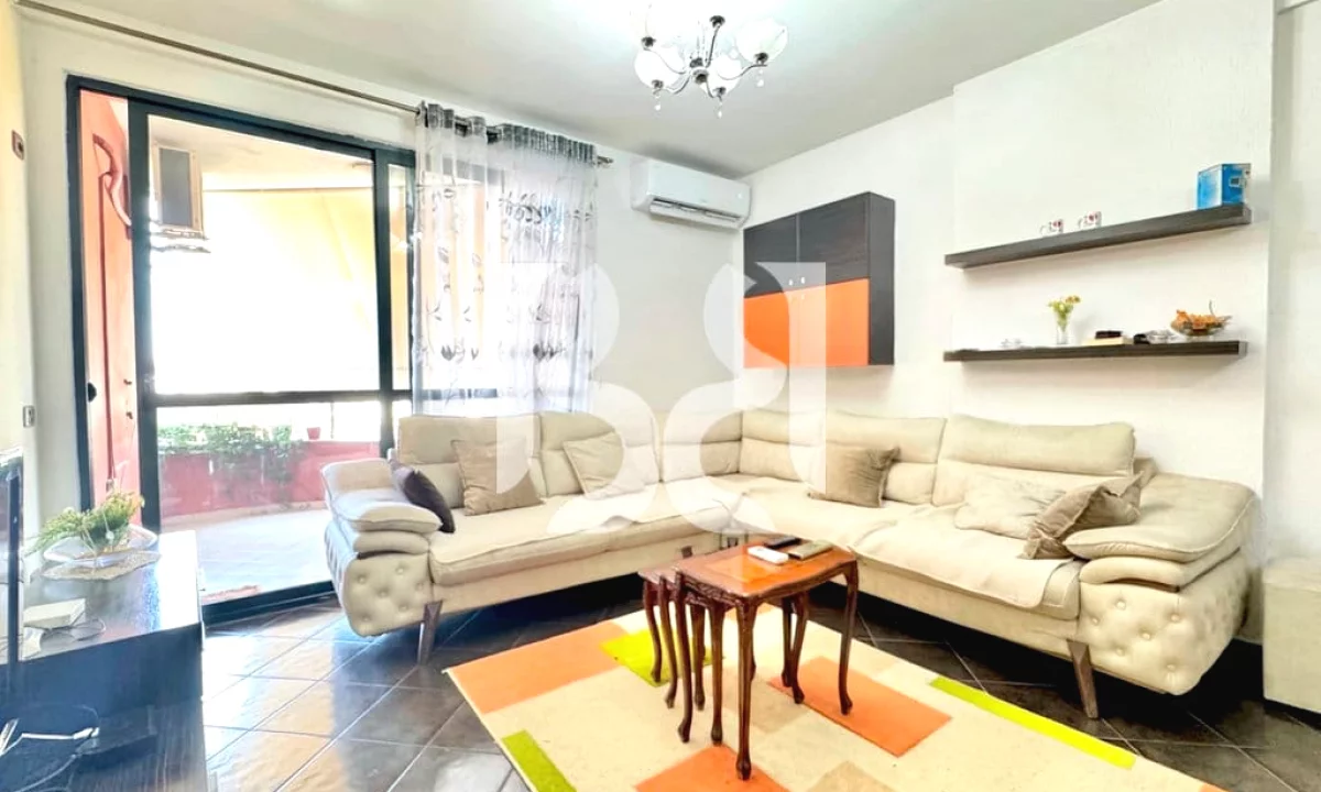 Shtepi me qera Apartament ne Tirane, 2+1, Mobilimi E mobiluar, Pagesa 70,000  Leke.