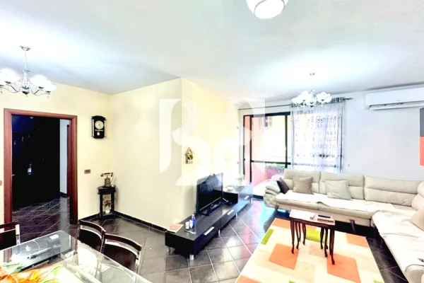Shtepi me qera Apartament ne Tirane, 2+1, Mobilimi E mobiluar, Pagesa 70,000  Leke.
