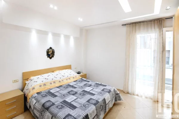 Shtepi me qera Apartament ne Tirane, 1+1, Mobilimi E mobiluar, Pagesa 40,000  Leke.