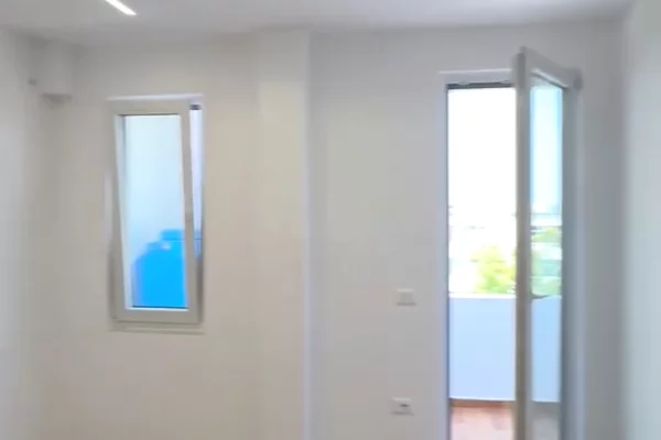 APARTAMENT 2+1 PËR SHITJE – RRUGA “4 DËSHMORËT” ✨