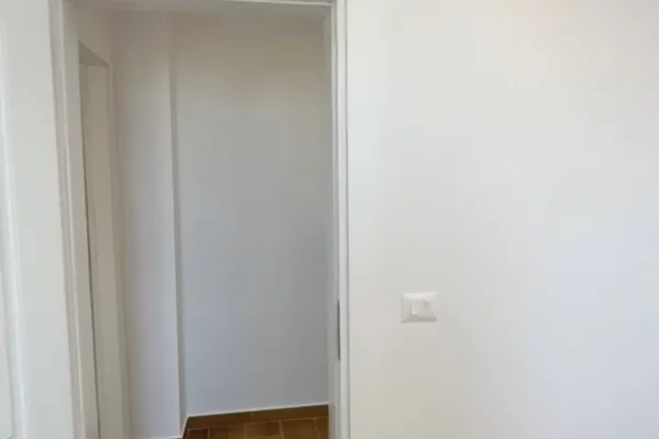 House for Sale Apartment in Tirana, 2+1, Furniture Furnished, Payment 168,000  Euro.