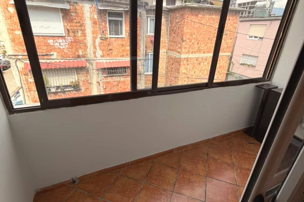 House for Sale Apartment in Tirana, 2+1, Furniture Furnished, Payment 165,000  Euro.