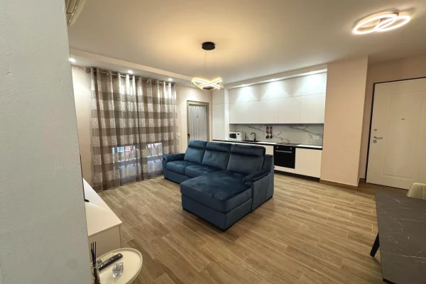 Apartament 1+1+Post parkime me qera ne kompleksim DELIJORGJI.