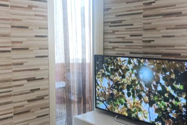 Shtepi me qera Apartament ne Tirane, 1+1, Mobilimi E mobiluar, Pagesa 60,000  Leke.