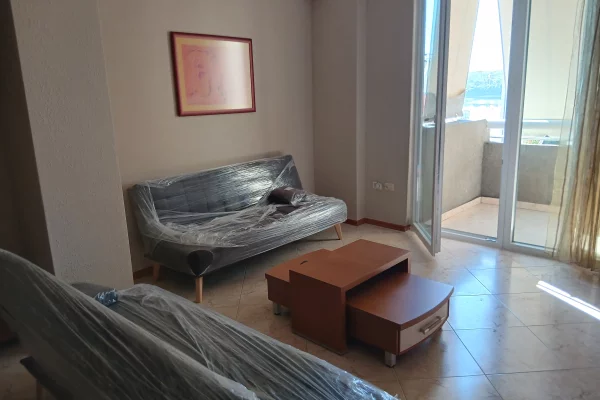 JEPET ME QIRA – APARTAMENT 2+1  📍 Rruga e Kosovarëve, Tiranë