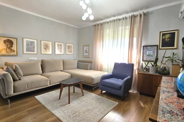Shtepi ne shitje 2+1 ne Tirane - 176,000 Euro