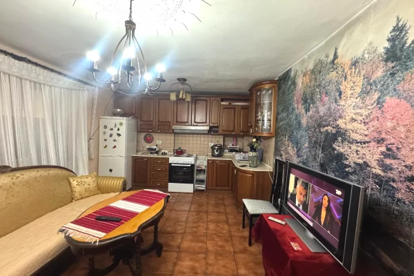 Shtepi ne shitje 2+1 ne Tirane - 168,000 Euro