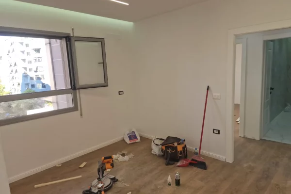 Shtepi ne shitje Apartament ne Tirane, 1+1, Mobilimi Bosh, pa mobiluar, Pagesa 16,500,000  Leke.