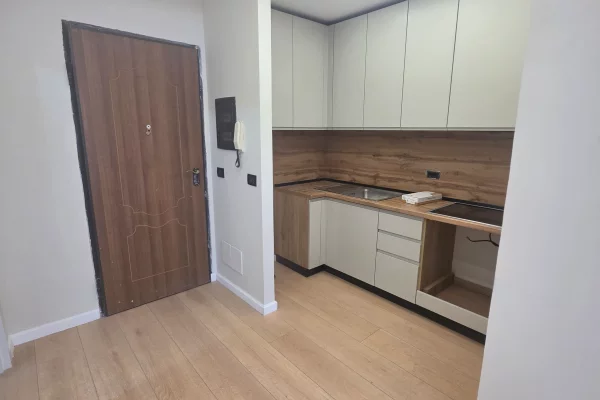 Shtepi me qera Apartament ne Tirane, 2+1, Mobilimi E mobiluar, Pagesa 800  Euro.