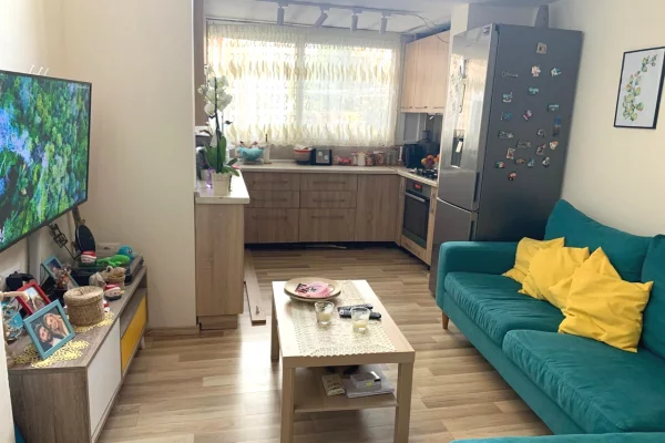 Jepet me qera apartament 1+1 Dubleks te Siri Kodra