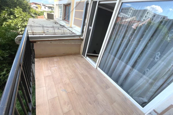 Shtepi me qera Duplex(shtepi me 2 kate) ne Tirane, 1+1, Mobilimi E mobiluar, Pagesa 55,000  Leke.