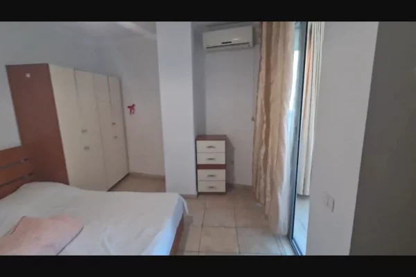 Shtepi me qera Apartament ne Tirane, 1+1, Mobilimi E mobiluar, Pagesa 55,000  Leke.