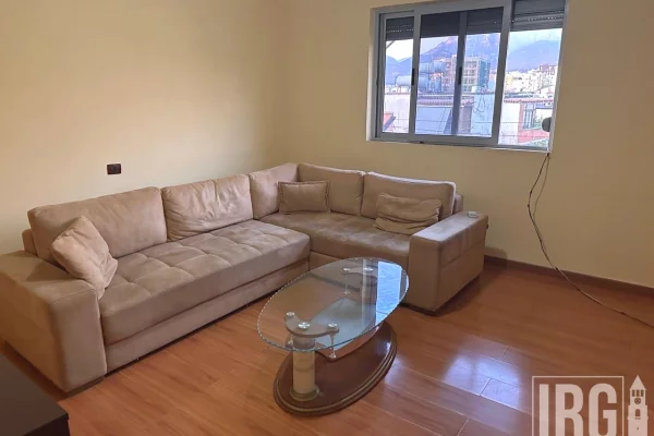 APARTAMENT 1+1 ME QIRA – RRUGA 5 MAJI