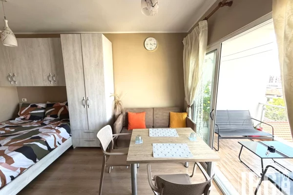 Shtepi me qera Garsoniere ne Tirane - 45,000 Leke