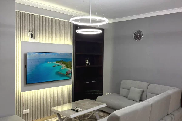 Jepet me qera apartament 2+1+kend gatimi📍Kodra e diellit 