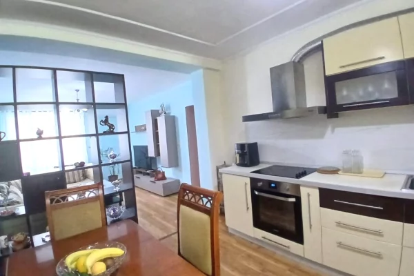 Shtepi me qera Apartament ne Tirane, 1+1, Mobilimi E mobiluar, Pagesa 50,000  Leke.
