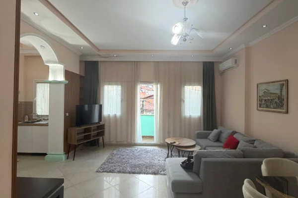Shtepi me qera Apartament ne Tirane, 2+1, Mobilimi E mobiluar, Pagesa 60,000  Leke.