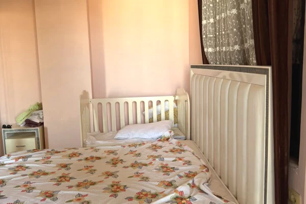 Shtepi me qera Apartament ne Tirane, 2+1, Mobilimi E mobiluar, Pagesa 400  Euro.