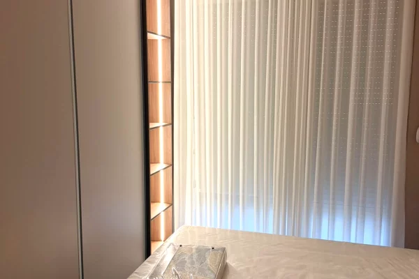 Shtepi me qera Apartament ne Tirane, 2+1, Mobilimi E mobiluar, Pagesa 65,000  Leke.