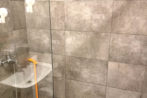 Shtepi me qera Apartament ne Tirane, 2+1, Mobilimi E mobiluar, Pagesa 65,000  Leke.