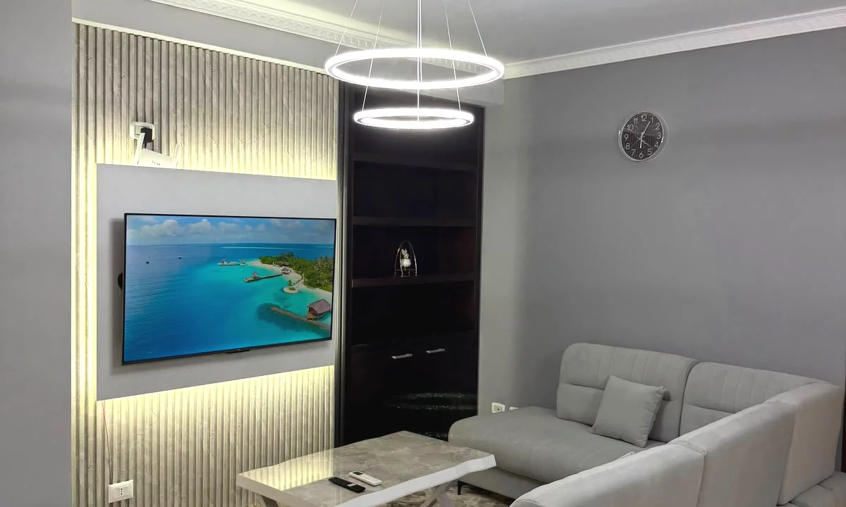 Shtepi me qera Apartament ne Tirane, 2+1, Mobilimi E mobiluar, Pagesa 750  Euro.