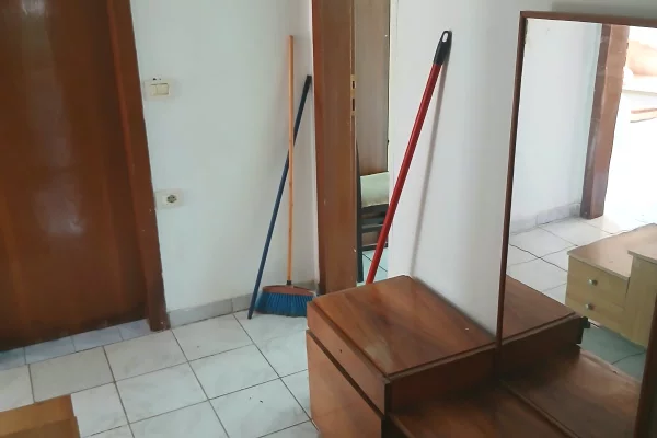 Shtepi me qera Apartament ne Tirane, 1+1, Mobilimi E mobiluar, Pagesa 37,000  Leke.