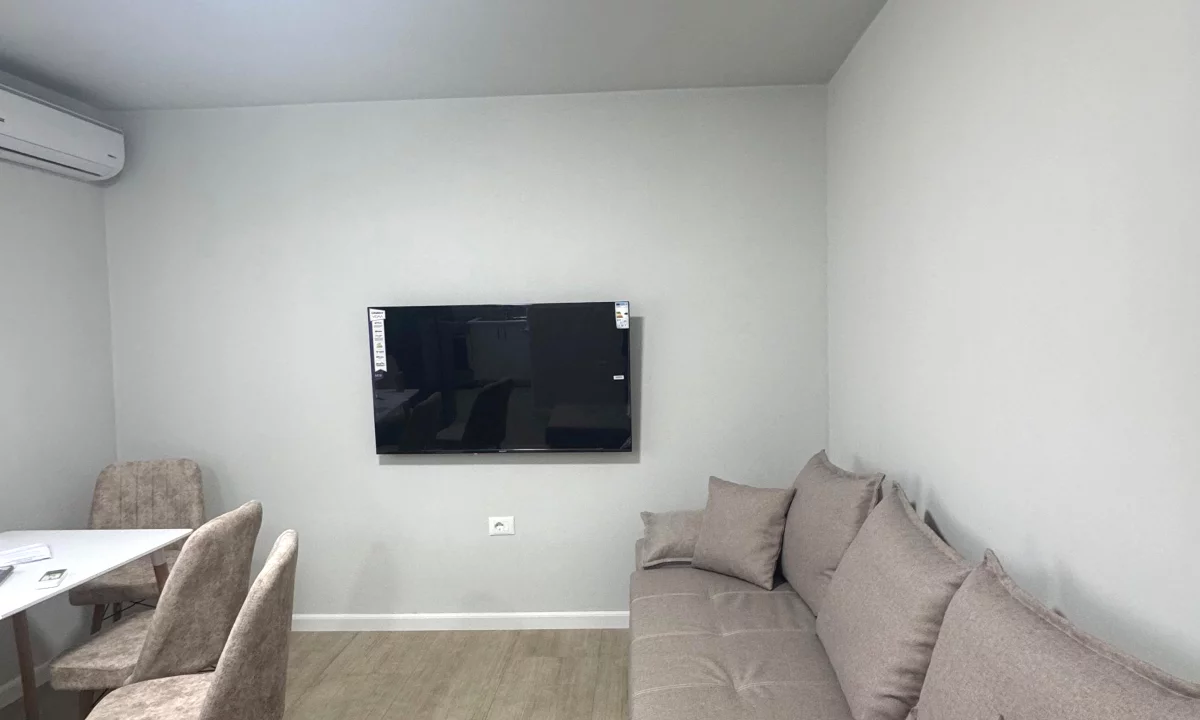 Shtepi me qera Apartament ne Tirane, 1+1, Mobilimi E mobiluar, Pagesa 55,000  Leke.