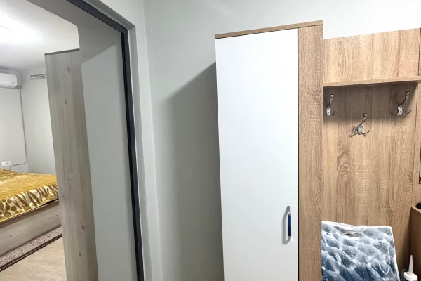 Shtepi me qera Apartament ne Tirane, 1+1, Mobilimi E mobiluar, Pagesa 55,000  Leke.