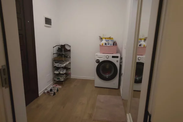 Shtepi me qera Apartament ne Tirane, 2+1, Mobilimi E mobiluar, Pagesa 50,000  Leke.