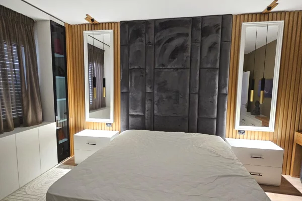 Shtepi me qera Apartament ne Tirane, 2+1, Mobilimi E mobiluar, Pagesa 75,000  Leke.