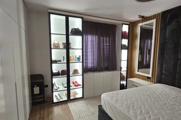 House for Rent Apartment in Tirana, 2+1, Furniture Furnished, Payment 75,000  Leke.
