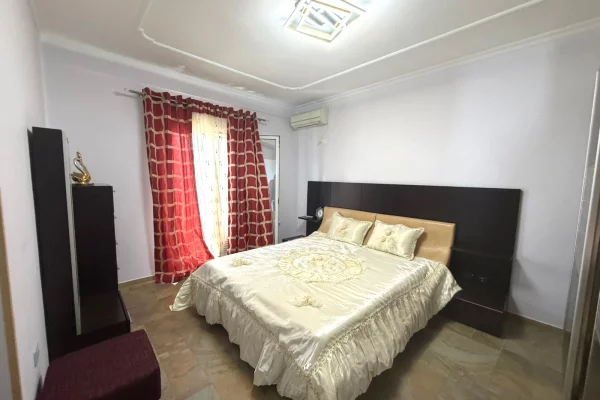 Shtepi me qera Apartament ne Tirane, 1+1, Mobilimi E mobiluar, Pagesa 55,000  Leke.
