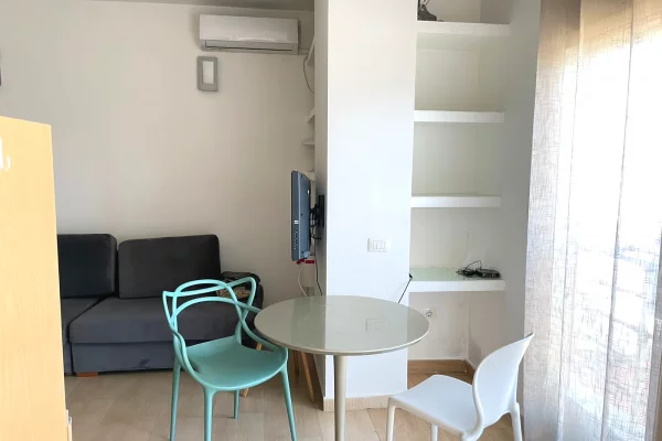 Shtepi me qera Apartament ne Tirane, 1+1, Mobilimi E mobiluar, Pagesa 60,000  Leke.