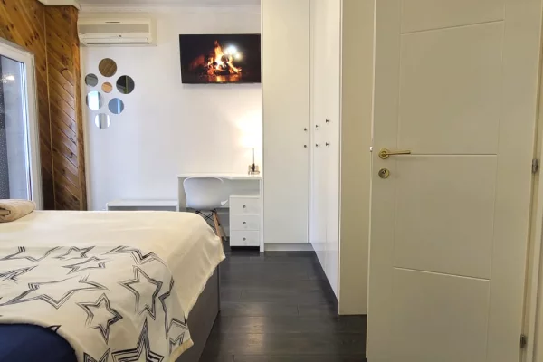 Shtepi me qera Apartament ne Tirane, 1+1, Mobilimi E mobiluar, Pagesa 60,000  Leke.