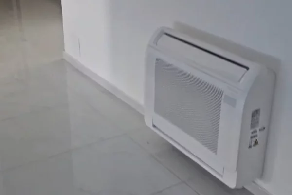Shtepi me qera Apartament ne Tirane, 2+1, Mobilimi Pjeserisht e mobiluar, Pagesa 60,000  Leke.
