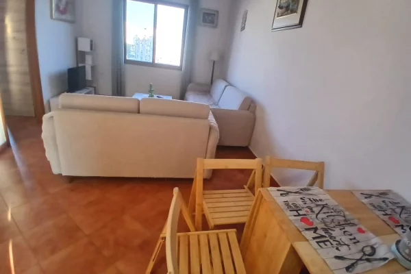 Shtepi me qera Apartament ne Tirane, 2+1, Mobilimi E mobiluar, Pagesa 65,000  Leke.