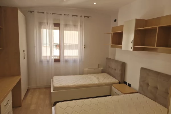 House for Sale Apartment in Tirana, 2+1, Furniture Furnished, Payment 249,000  Euro.