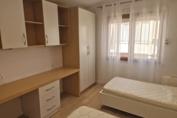 House for Sale Apartment in Tirana, 2+1, Furniture Furnished, Payment 249,000  Euro.