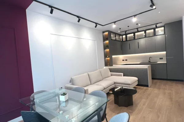 House for Rent Apartment in Tirana, 2+1, Furniture Furnished, Payment 100,000  Leke.