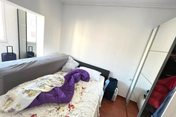Shtepi me qera Apartament ne Tirane, 1+1, Mobilimi E mobiluar, Pagesa 650  Euro.